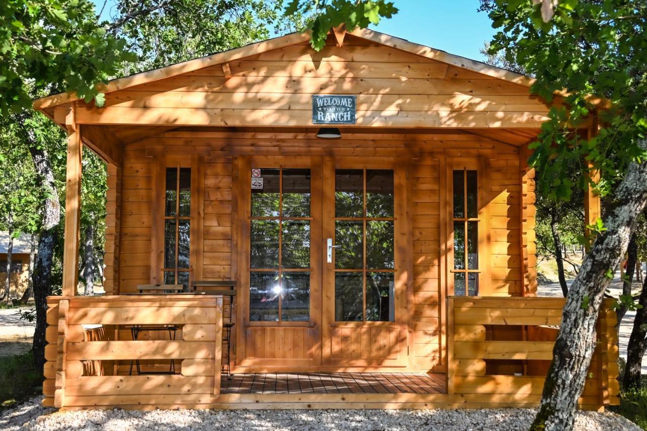 Camping Le Colorado Rustrel Exterior photo